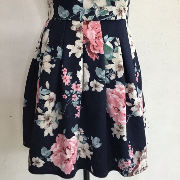 TRAC Women Elegant Navy Colorful Floral Spaghetti Straps Mini Dress S - Picture 7 of 12